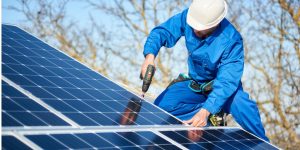 Installation Maintenance Panneaux Solaires Photovoltaïques à Orincles